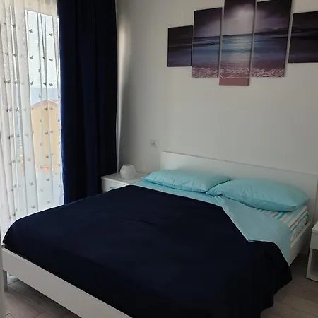 Samy House *